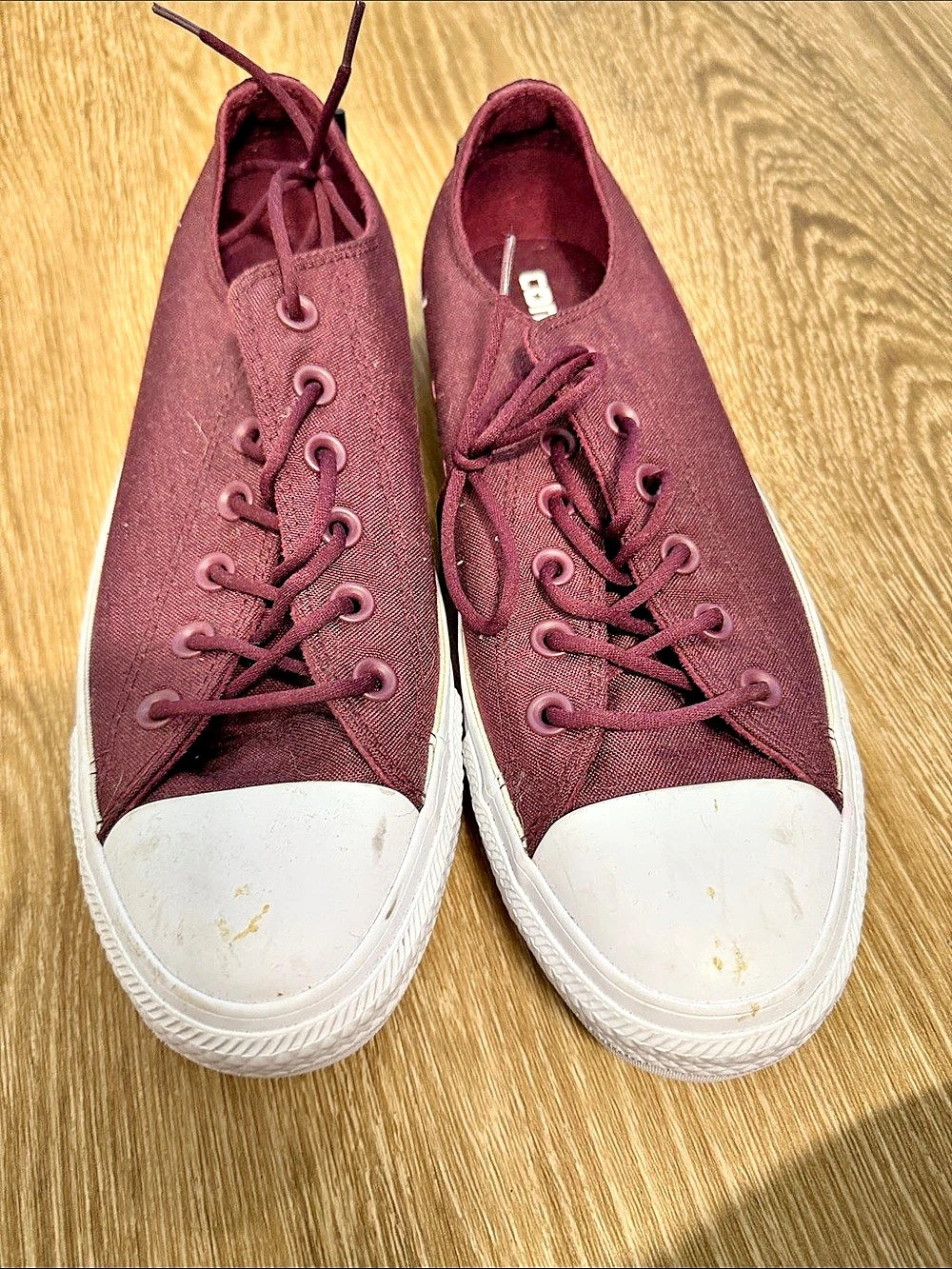 Converse Chuck Taylor All Star Ox Canvas Sneakers in maroon & White